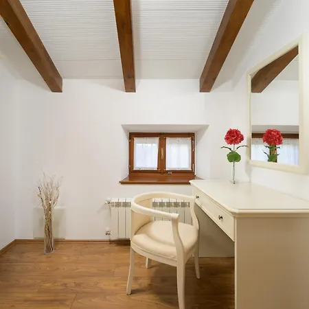 Villa Anita - By Istrialux Krmed