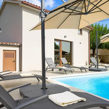 Anita - By Istrialux Villa *