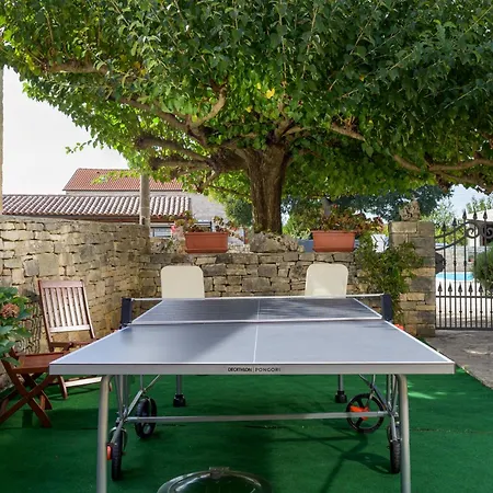 Anita - By Istrialux